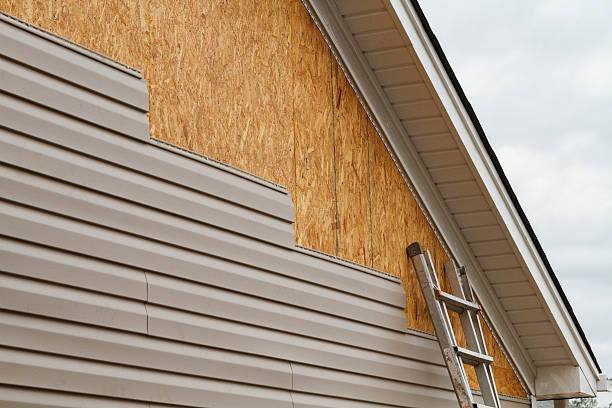 24/7 Emergency Vinyl Siding experts in Richmond, IN